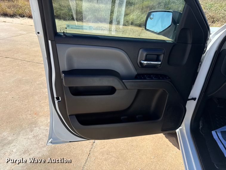 image for item EU5147 2018 Chevrolet Silverado 1500 Double Cab pickup truck