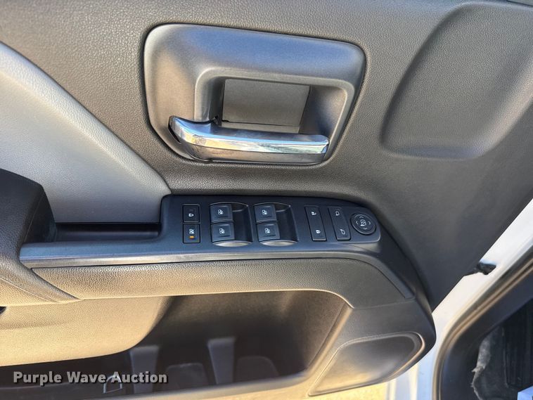 image for item EU5147 2018 Chevrolet Silverado 1500 Double Cab pickup truck