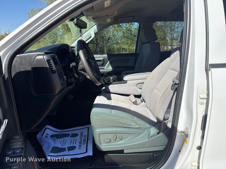 image for item EU5147 2018 Chevrolet Silverado 1500 Double Cab pickup truck