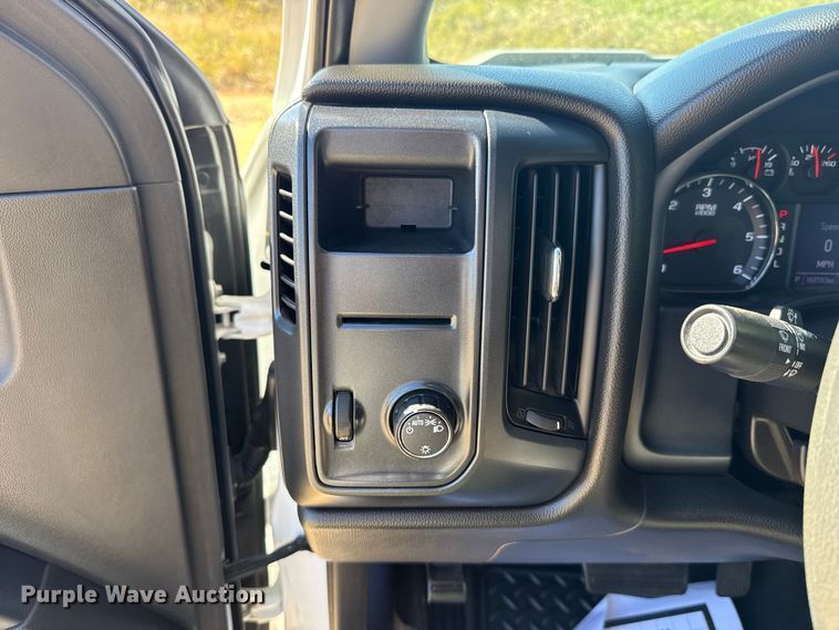 image for item EU5147 2018 Chevrolet Silverado 1500 Double Cab pickup truck