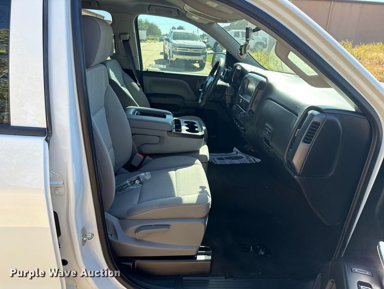 image for item EU5147 2018 Chevrolet Silverado 1500 Double Cab pickup truck