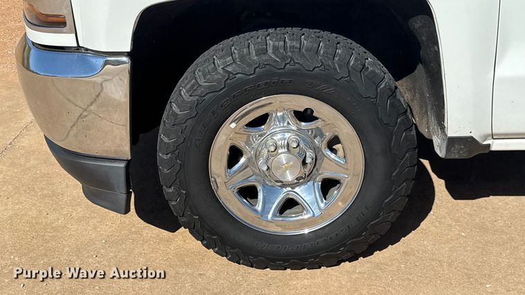 image for item EU5147 2018 Chevrolet Silverado 1500 Double Cab pickup truck