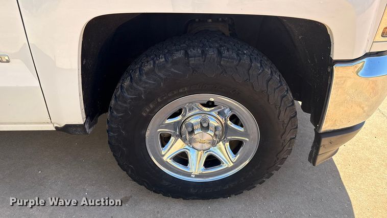 image for item EU5147 2018 Chevrolet Silverado 1500 Double Cab pickup truck