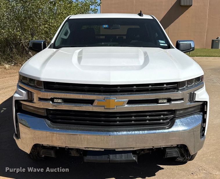 image for item EU5148 2020 Chevrolet Silverado 1500 LT Crew Cab pickup truck