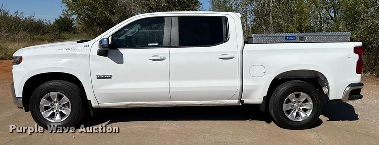 image for item EU5148 2020 Chevrolet Silverado 1500 LT Crew Cab pickup truck