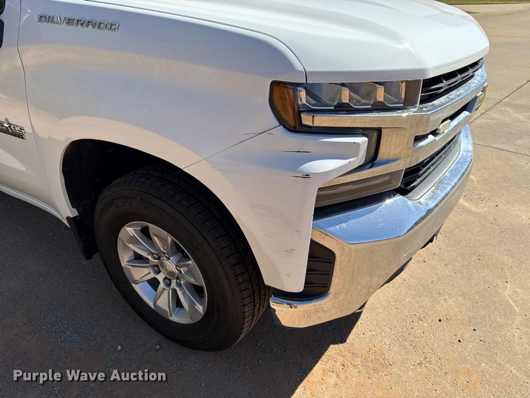 image for item EU5148 2020 Chevrolet Silverado 1500 LT Crew Cab pickup truck