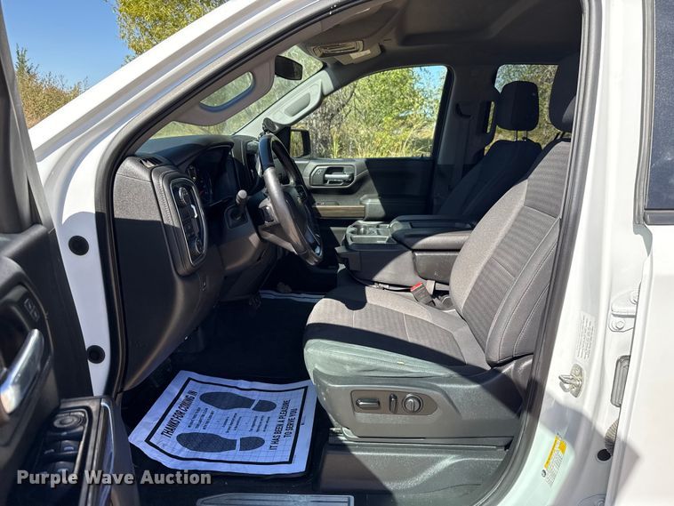 image for item EU5148 2020 Chevrolet Silverado 1500 LT Crew Cab pickup truck