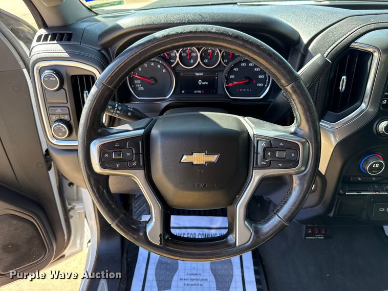 image for item EU5148 2020 Chevrolet Silverado 1500 LT Crew Cab pickup truck