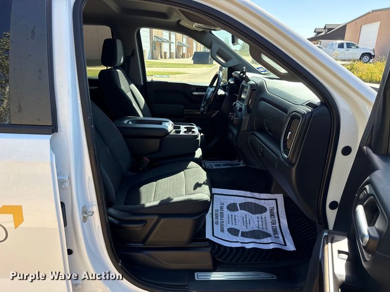 image for item EU5148 2020 Chevrolet Silverado 1500 LT Crew Cab pickup truck