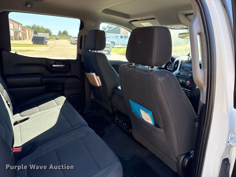 image for item EU5148 2020 Chevrolet Silverado 1500 LT Crew Cab pickup truck