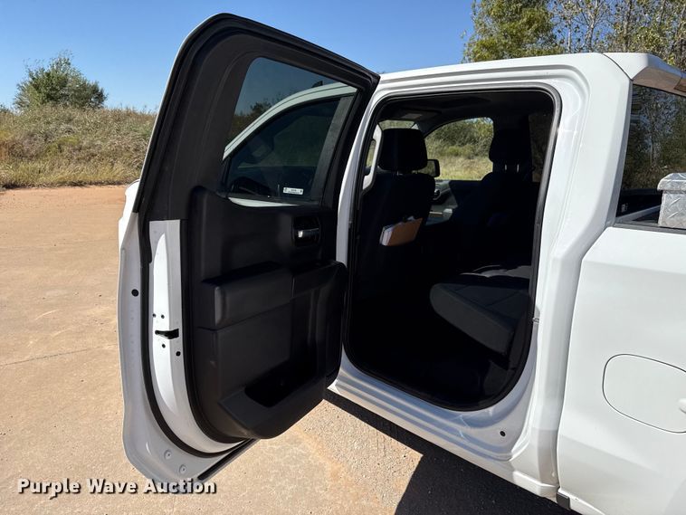 image for item EU5148 2020 Chevrolet Silverado 1500 LT Crew Cab pickup truck