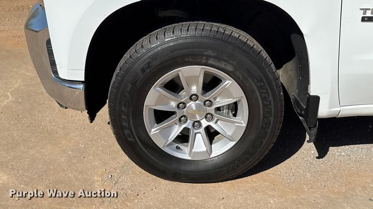 image for item EU5148 2020 Chevrolet Silverado 1500 LT Crew Cab pickup truck