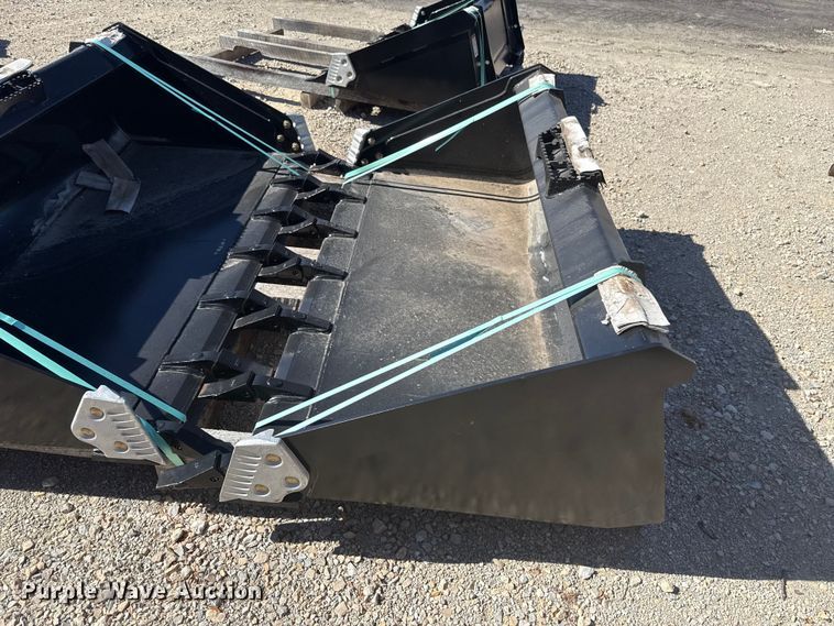 image for item EU5164 Land Pride AP-HD68LLT skid steer bucket