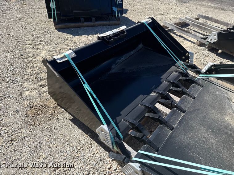 image for item EU5166 Land Pride AP-HD68LLT skid steer bucket