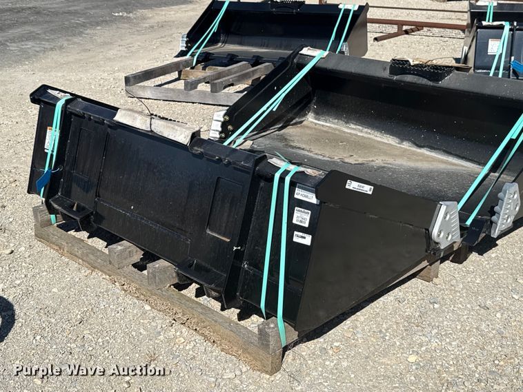 image for item EU5167 Land Pride AP-HD68LLT skid steer bucket