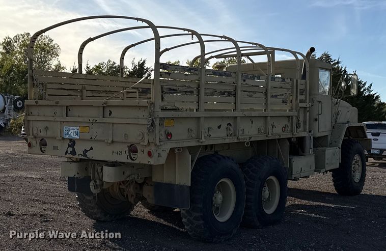 image for item EU5176 1990 BMY Harsco M923A2 flatbed truck