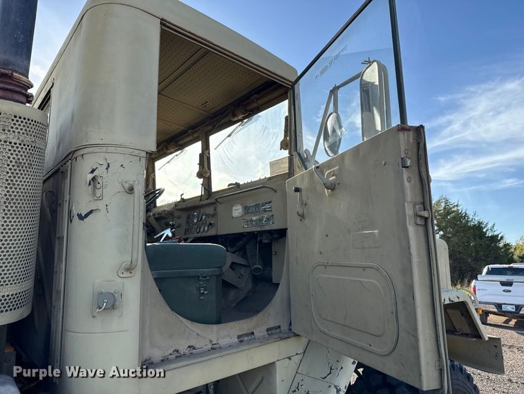 image for item EU5176 1990 BMY Harsco M923A2 flatbed truck