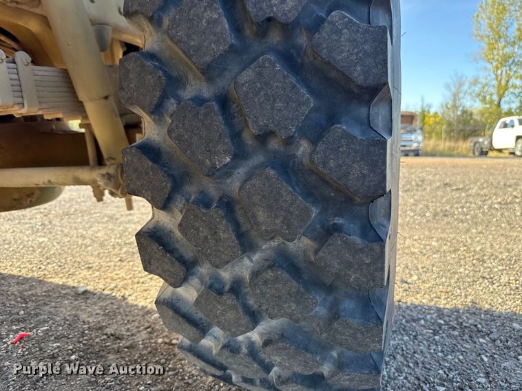 image for item EU5176 1990 BMY Harsco M923A2 flatbed truck