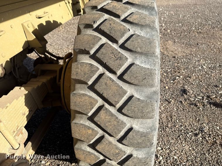 image for item EU5176 1990 BMY Harsco M923A2 flatbed truck