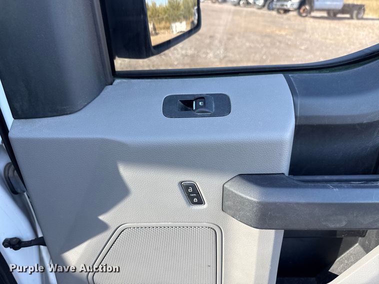 image for item EU5179 2018 Ford F150 XL SuperCrew pickup truck