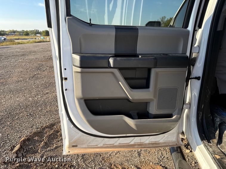 image for item EU5179 2018 Ford F150 XL SuperCrew pickup truck