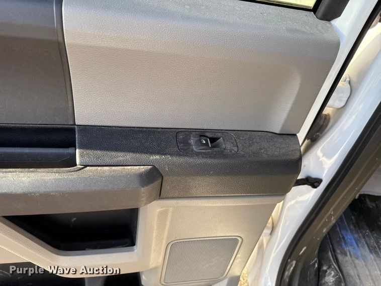 image for item EU5179 2018 Ford F150 XL SuperCrew pickup truck