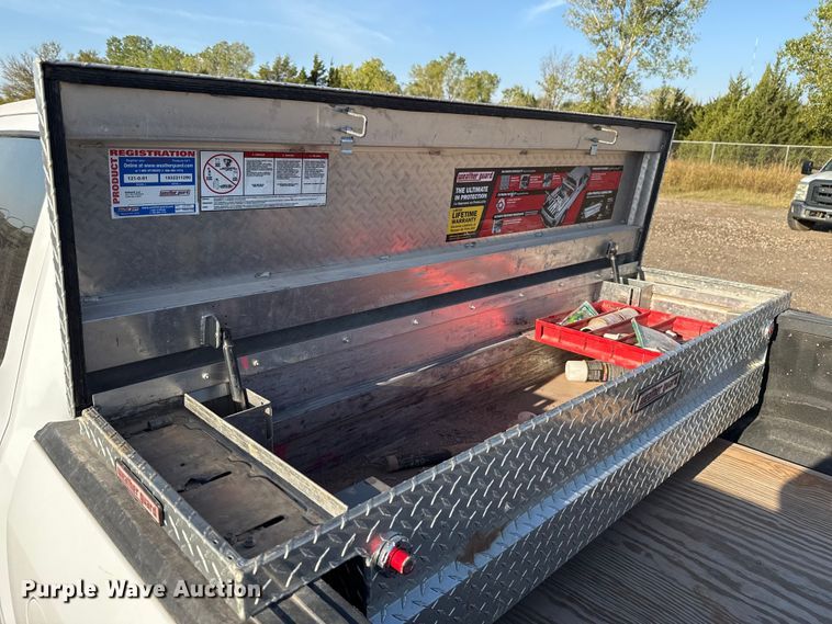 image for item EU5180 2018 Ford F150 XLT SuperCrew pickup truck