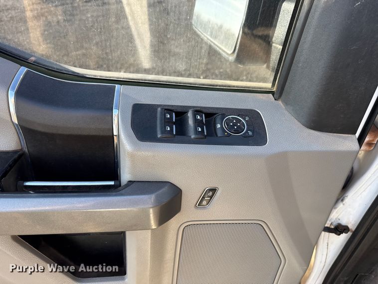 image for item EU5180 2018 Ford F150 XLT SuperCrew pickup truck