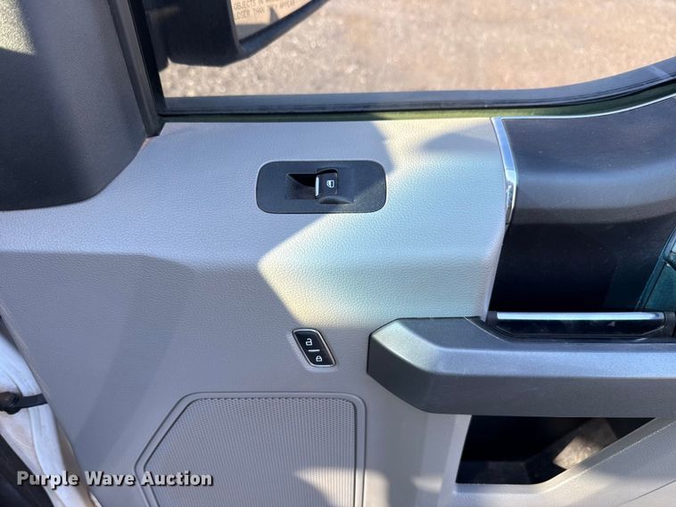 image for item EU5180 2018 Ford F150 XLT SuperCrew pickup truck