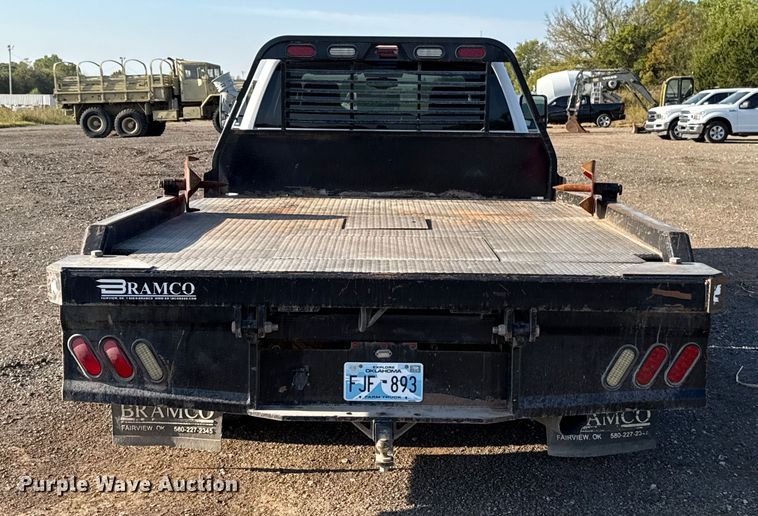 image for item EU5181 2016 Chevrolet Silverado 3500HD Crew Cab bale bed pickup truck