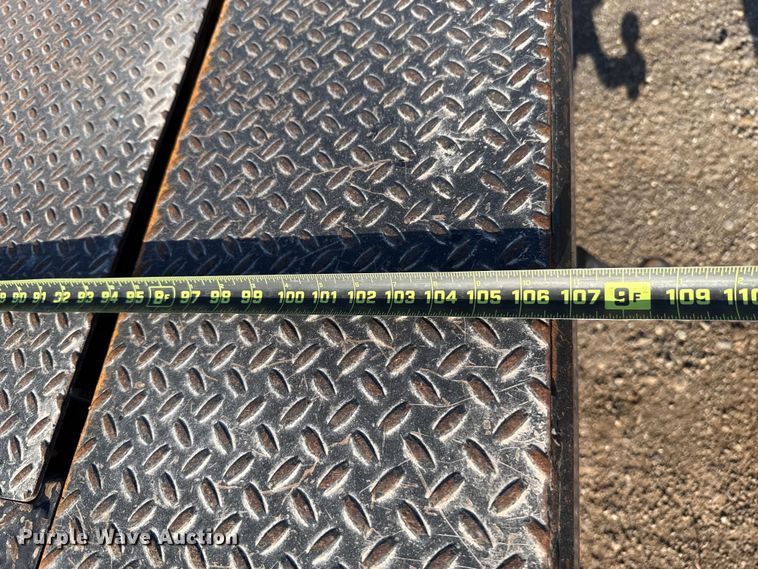 image for item EU5181 2016 Chevrolet Silverado 3500HD Crew Cab bale bed pickup truck