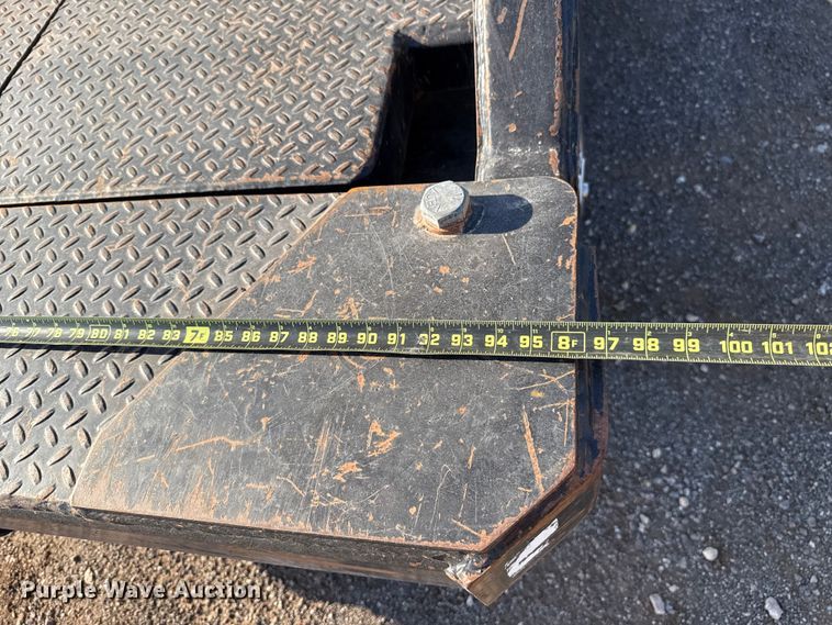 image for item EU5181 2016 Chevrolet Silverado 3500HD Crew Cab bale bed pickup truck