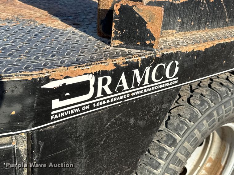 image for item EU5181 2016 Chevrolet Silverado 3500HD Crew Cab bale bed pickup truck