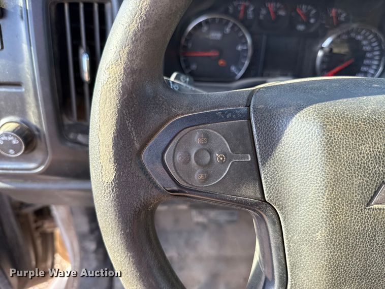 image for item EU5181 2016 Chevrolet Silverado 3500HD Crew Cab bale bed pickup truck