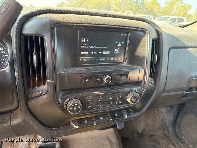 image for item EU5181 2016 Chevrolet Silverado 3500HD Crew Cab bale bed pickup truck