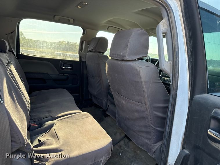 image for item EU5181 2016 Chevrolet Silverado 3500HD Crew Cab bale bed pickup truck