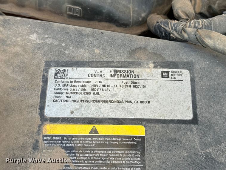 image for item EU5181 2016 Chevrolet Silverado 3500HD Crew Cab bale bed pickup truck