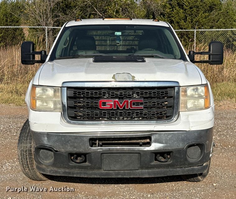 image for item EU5182 2013 GMC Sierra 3500 Crew Cab flatbed truck