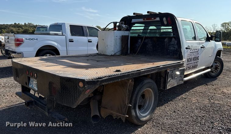 image for item EU5182 2013 GMC Sierra 3500 Crew Cab flatbed truck