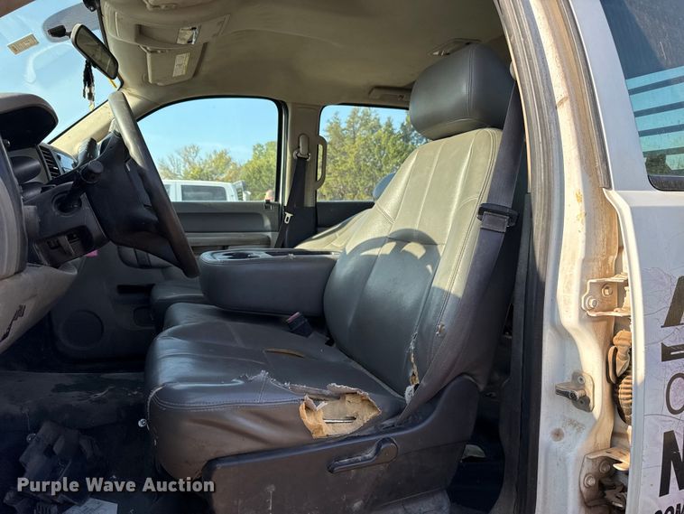 image for item EU5182 2013 GMC Sierra 3500 Crew Cab flatbed truck