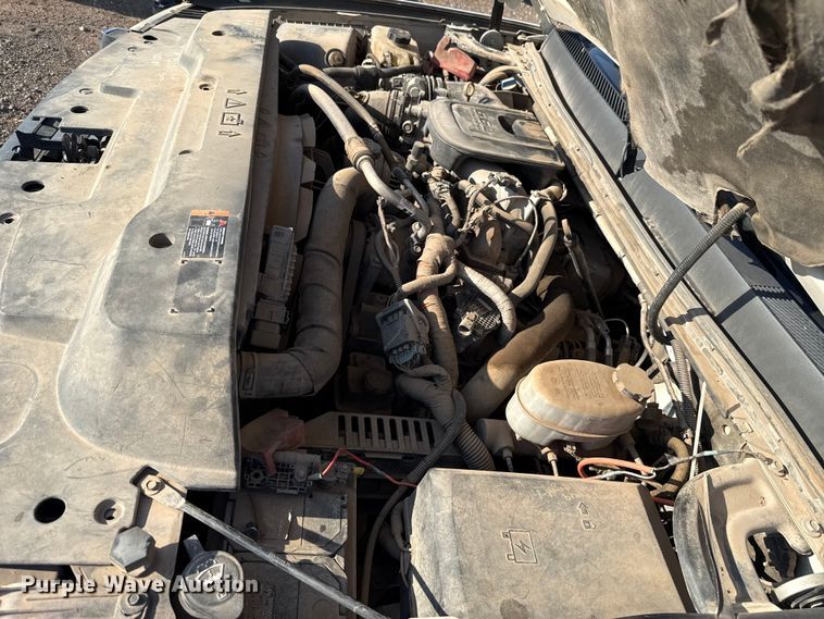 image for item EU5182 2013 GMC Sierra 3500 Crew Cab flatbed truck