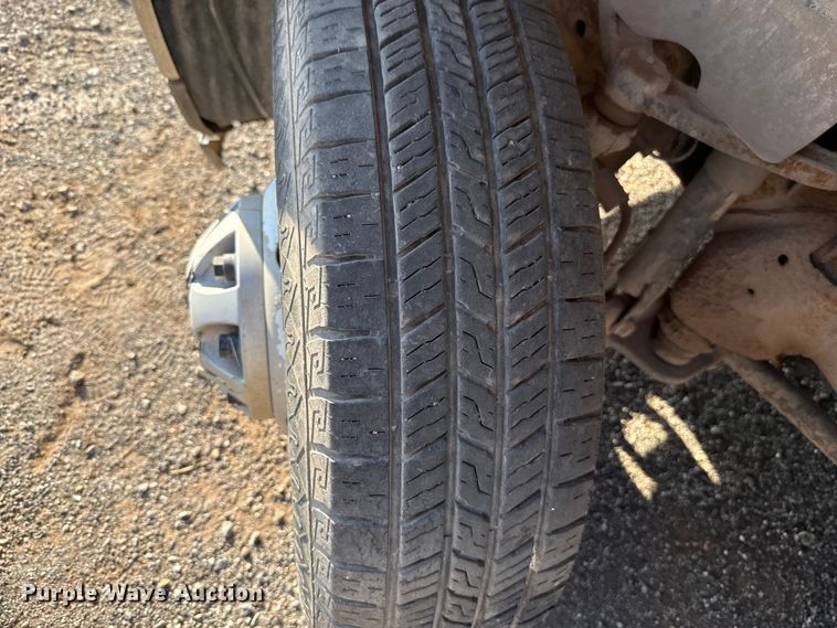 image for item EU5182 2013 GMC Sierra 3500 Crew Cab flatbed truck