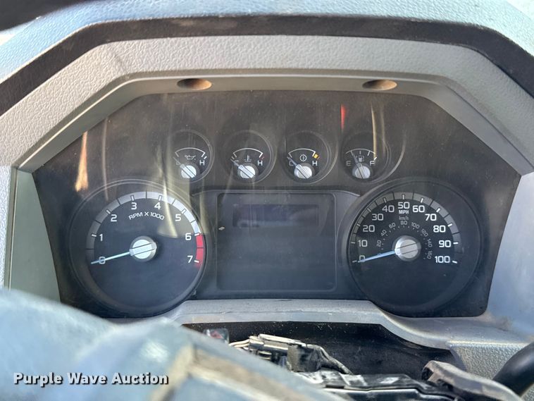 image for item EU5185 2015 Ford F350 Super Duty XL pickup truck cab and chassis