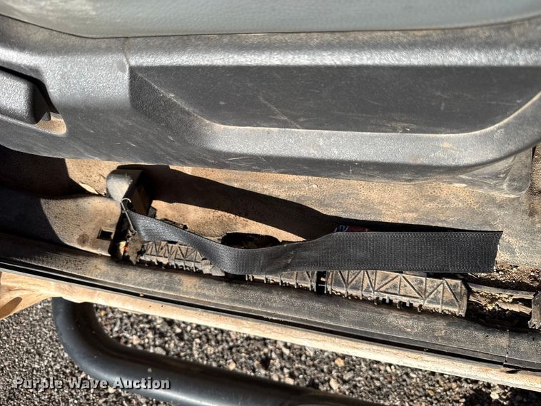 image for item EU5185 2015 Ford F350 Super Duty XL pickup truck cab and chassis