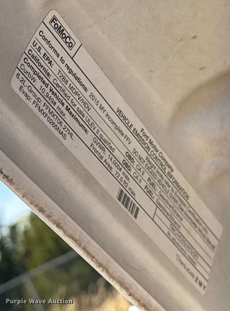 image for item EU5185 2015 Ford F350 Super Duty XL pickup truck cab and chassis