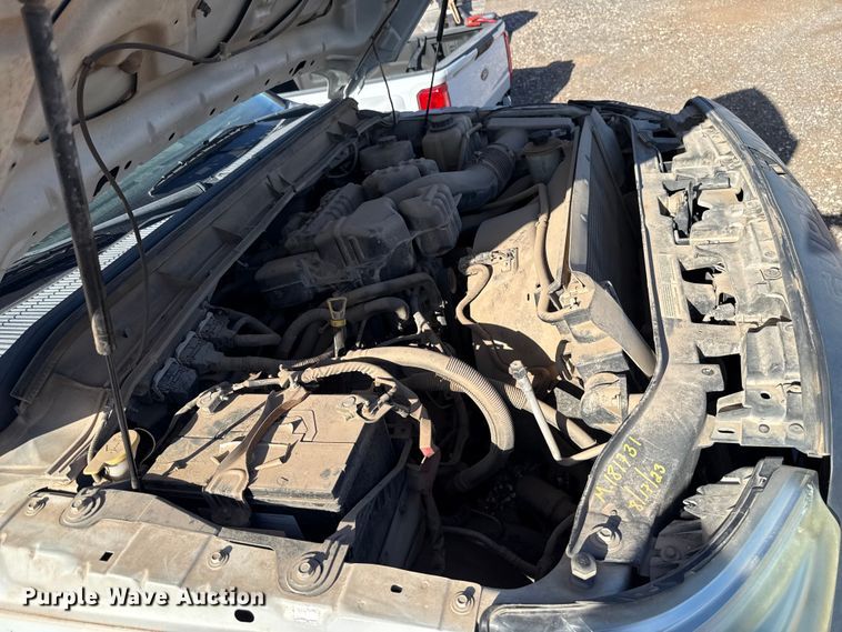 image for item EU5185 2015 Ford F350 Super Duty XL pickup truck cab and chassis