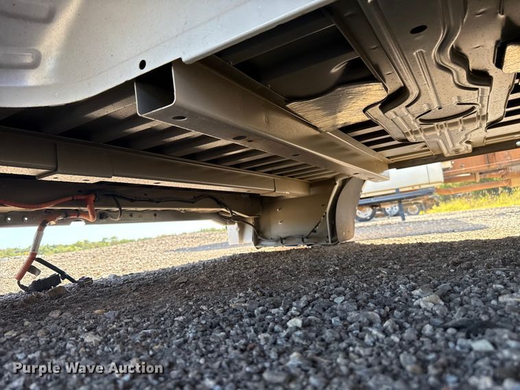 image for item EU5186 Ford pickup truck bed