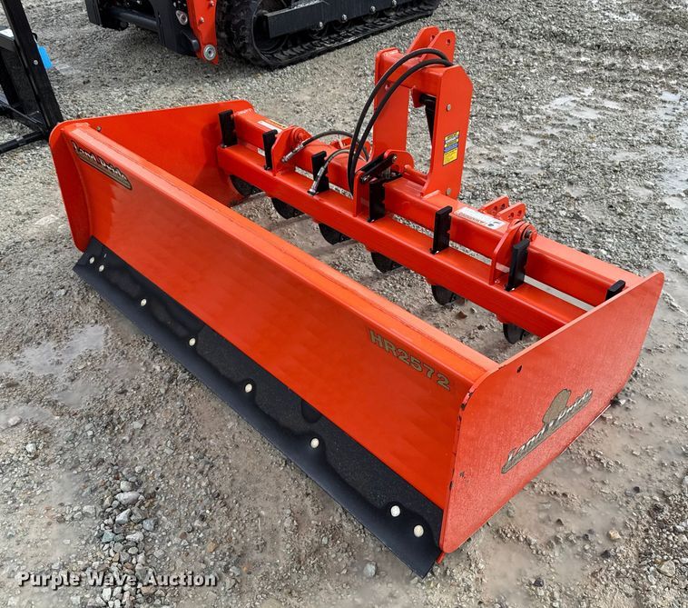 image for item EU5202 Land Pride HR2572 box blade