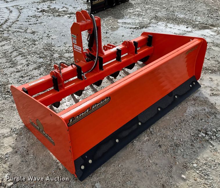 image for item EU5202 Land Pride HR2572 box blade