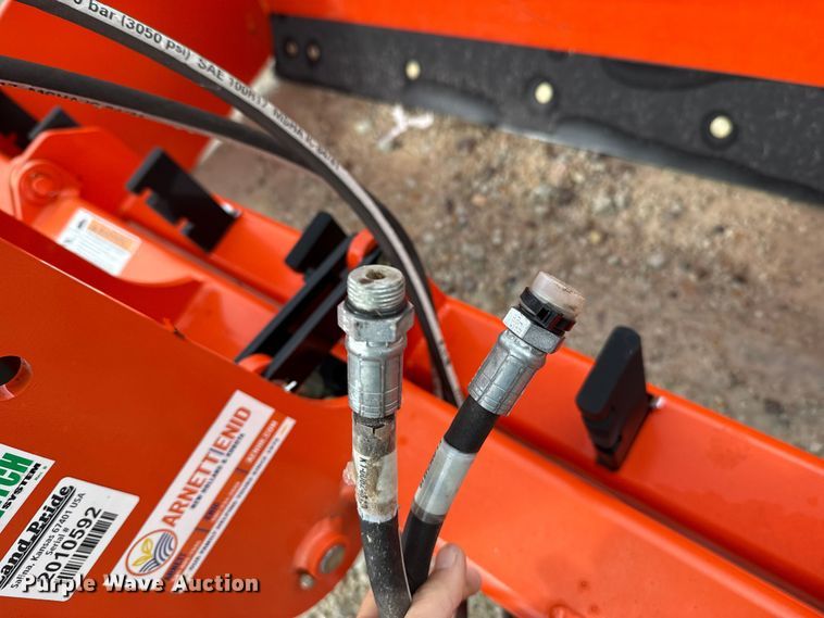 image for item EU5202 Land Pride HR2572 box blade